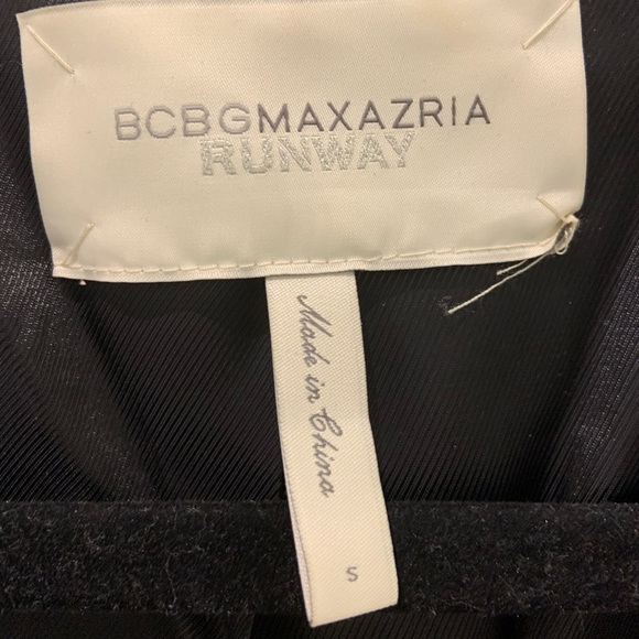 BCBG MAX AZRIA RUNWAY black blazer - Picture 3 of 8